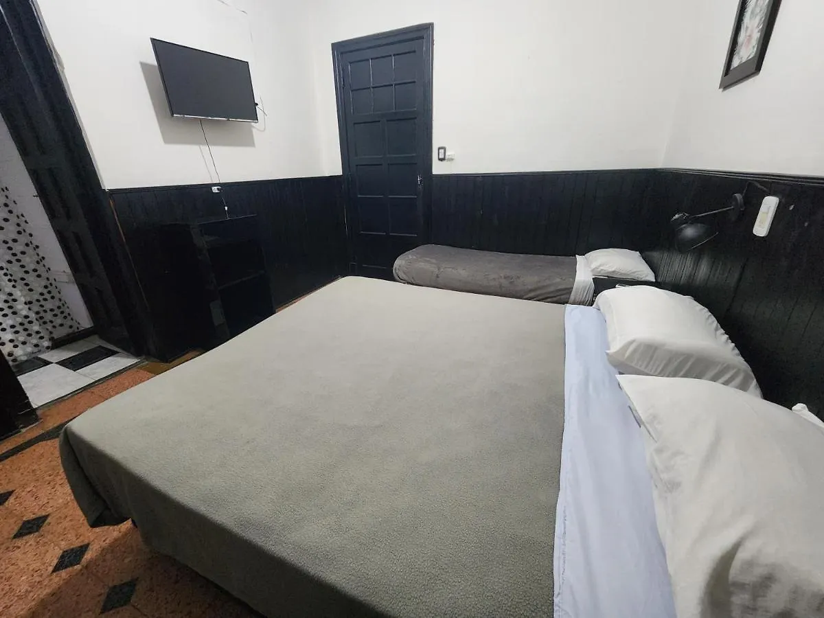 Bed & Breakfast Rufino'S Guesthouse Mendoza