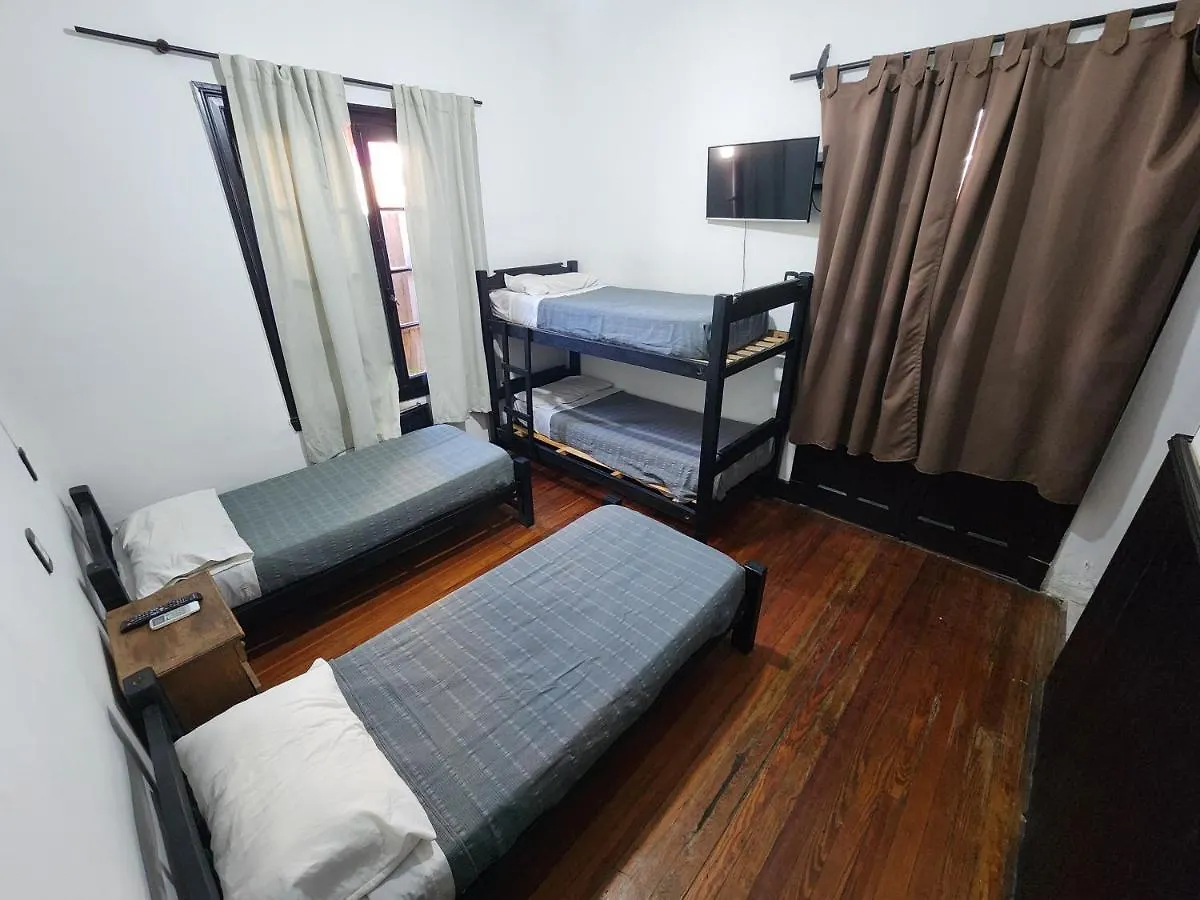 Rufino'S Guesthouse Mendoza 0*,  Argentina